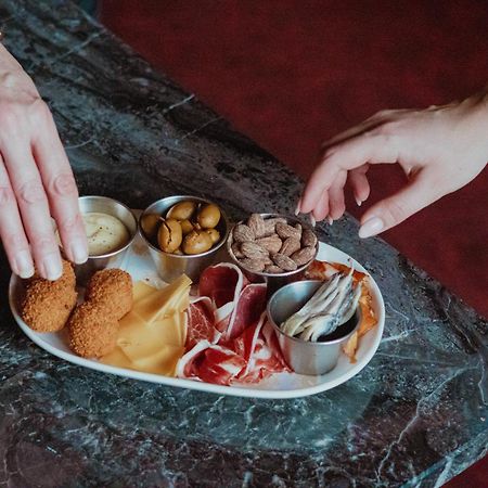 Grand Boutique Hotel-Restaurant Huis Vermeer Deventer Kültér fotó