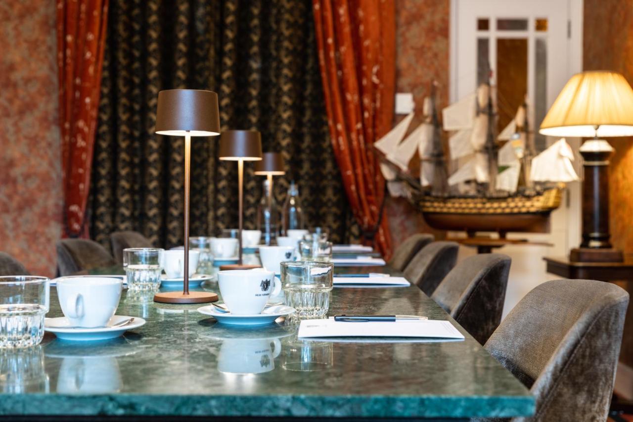 Grand Boutique Hotel-Restaurant Huis Vermeer Deventer Kültér fotó