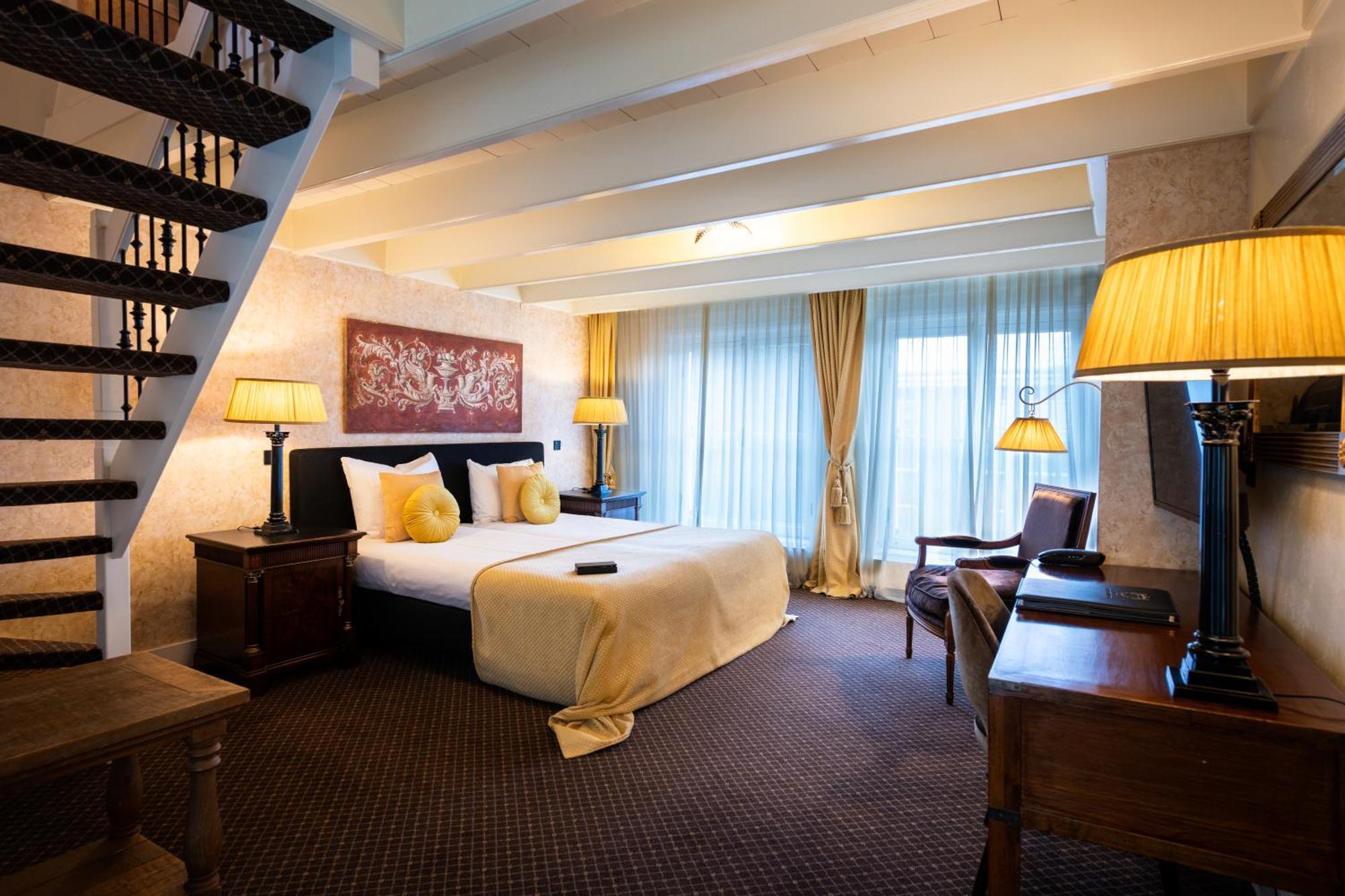 Grand Boutique Hotel-Restaurant Huis Vermeer Deventer Szoba fotó