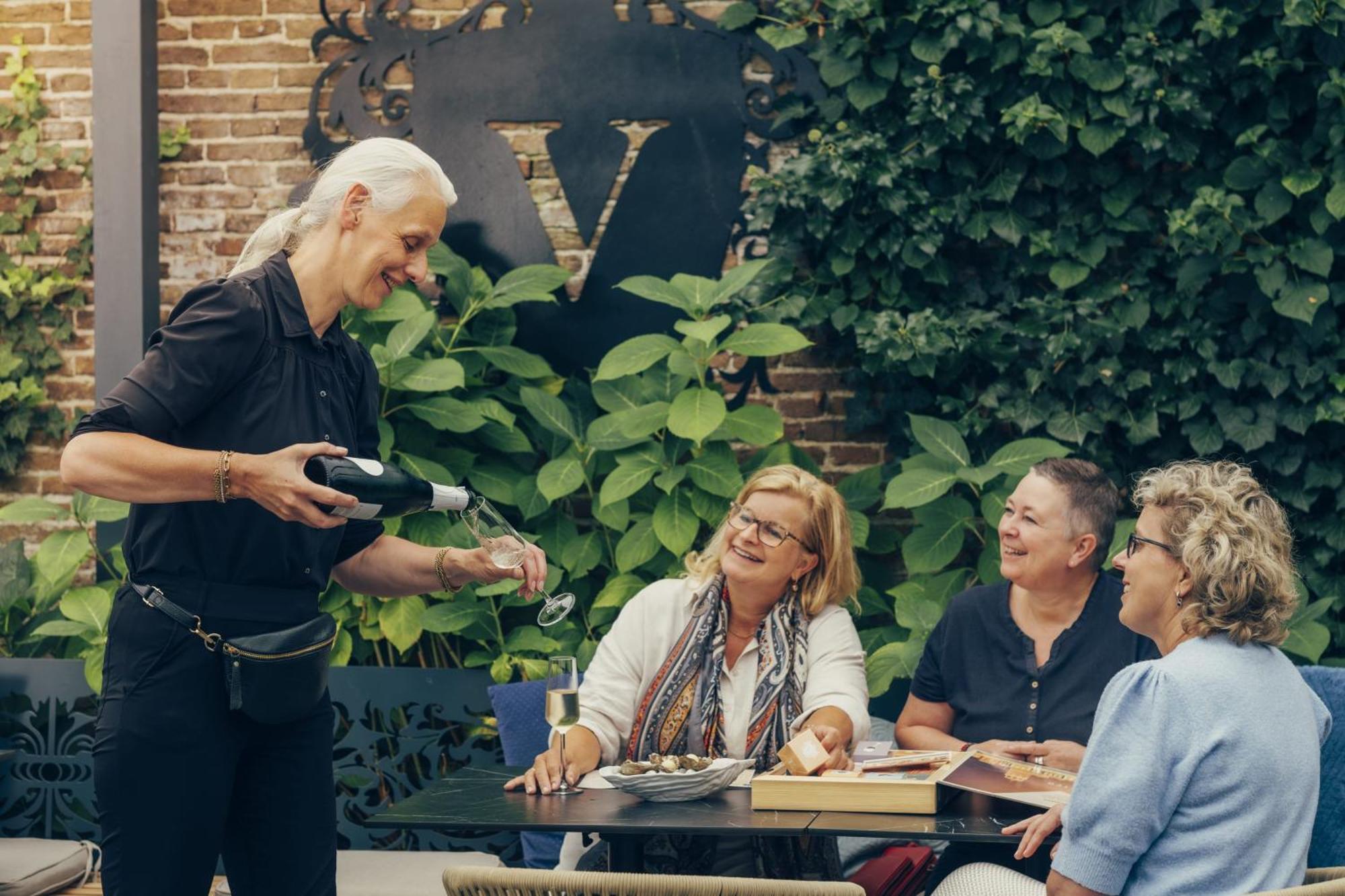 Grand Boutique Hotel-Restaurant Huis Vermeer Deventer Kültér fotó